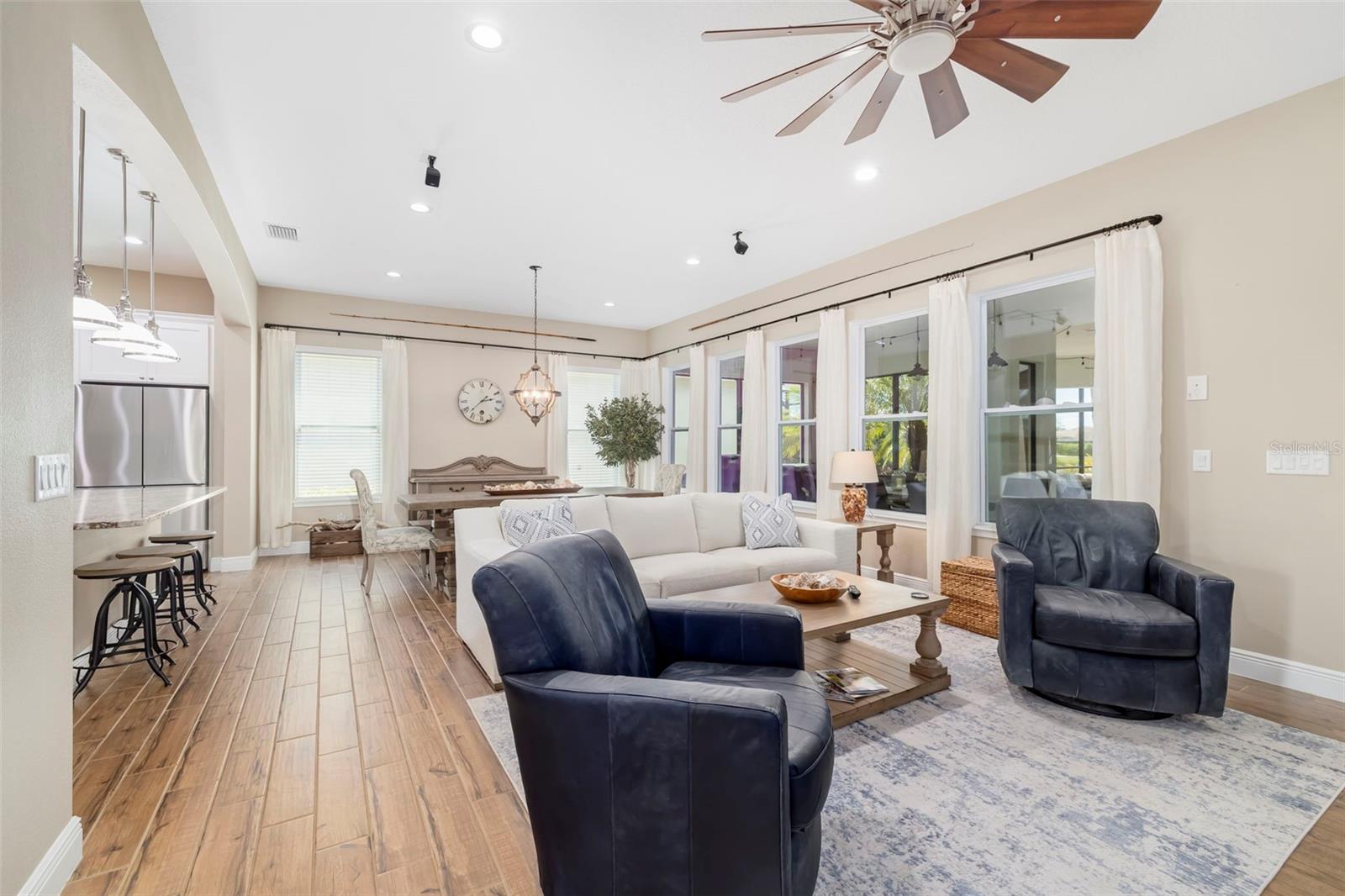 10107 CARNOUSTIE PL — photo 16
