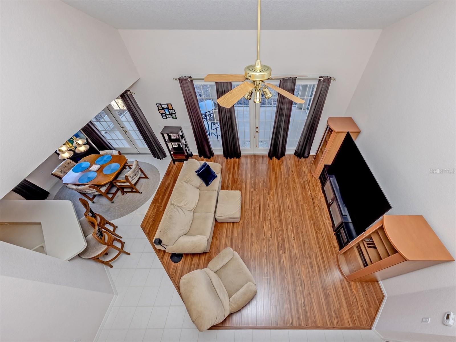 897 COLONIAL RD — photo 3