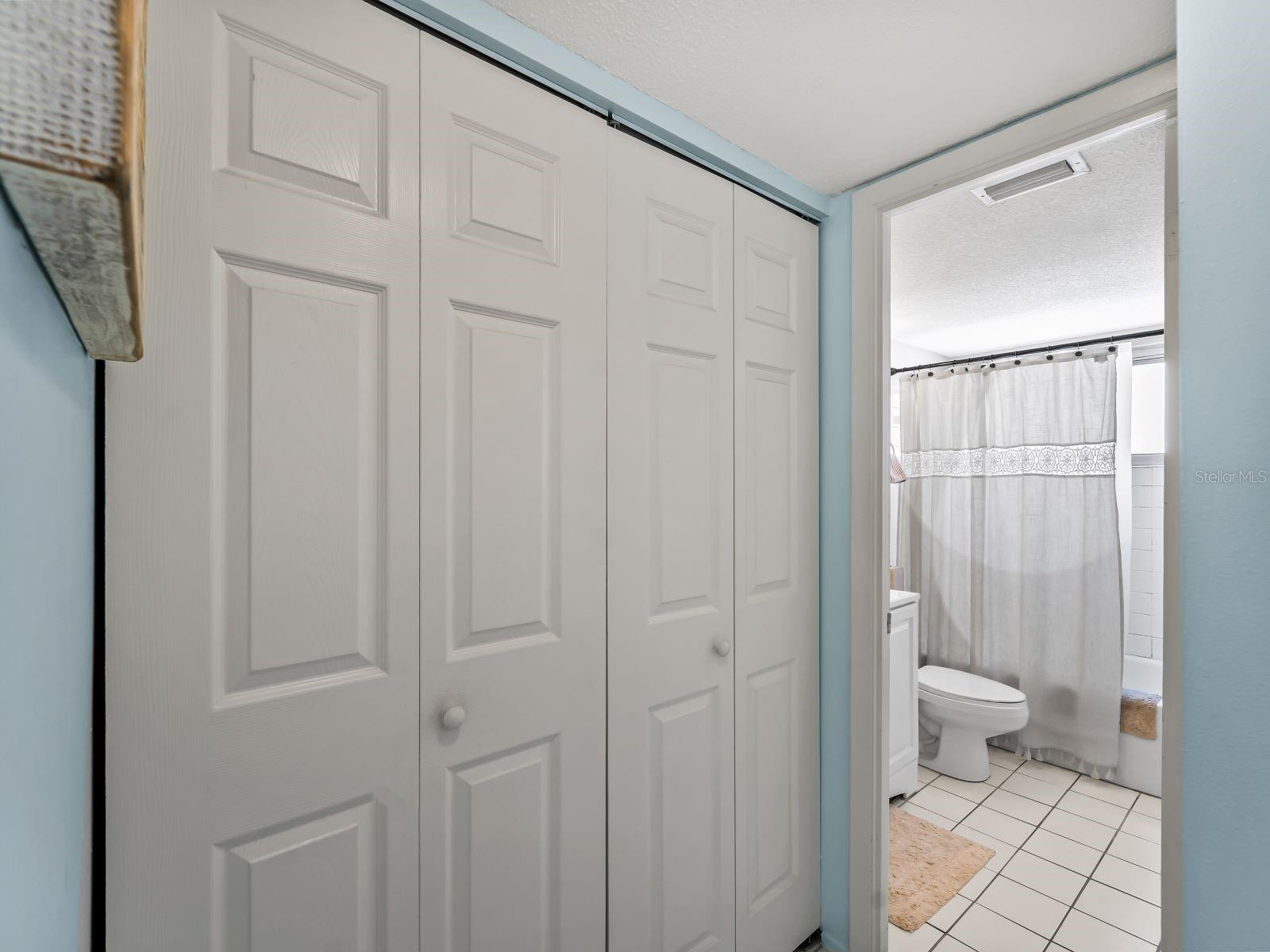 210 PARK BLVD N #122 — photo 13