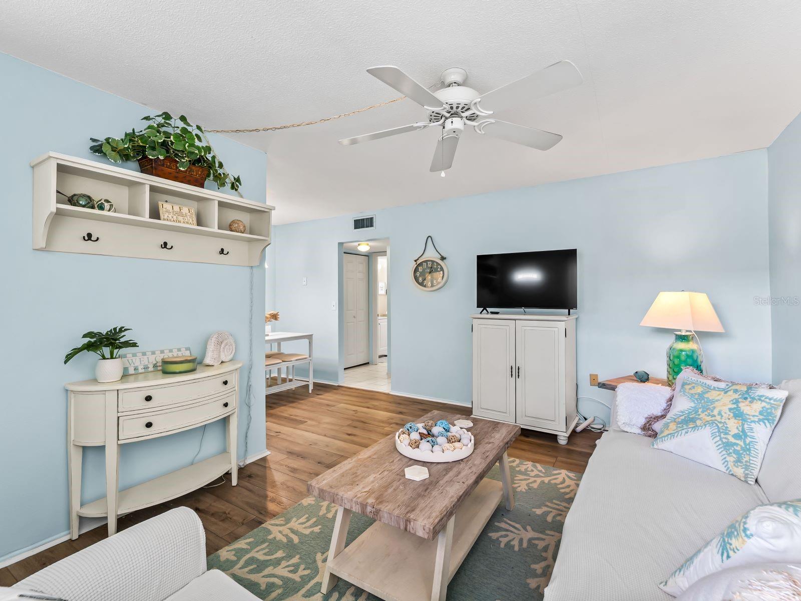 210 PARK BLVD N #122 — photo 6
