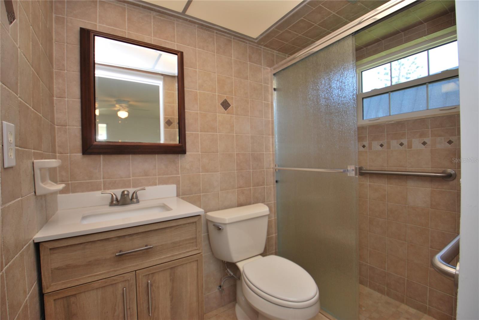 4136 STRATFORD DR — photo 21