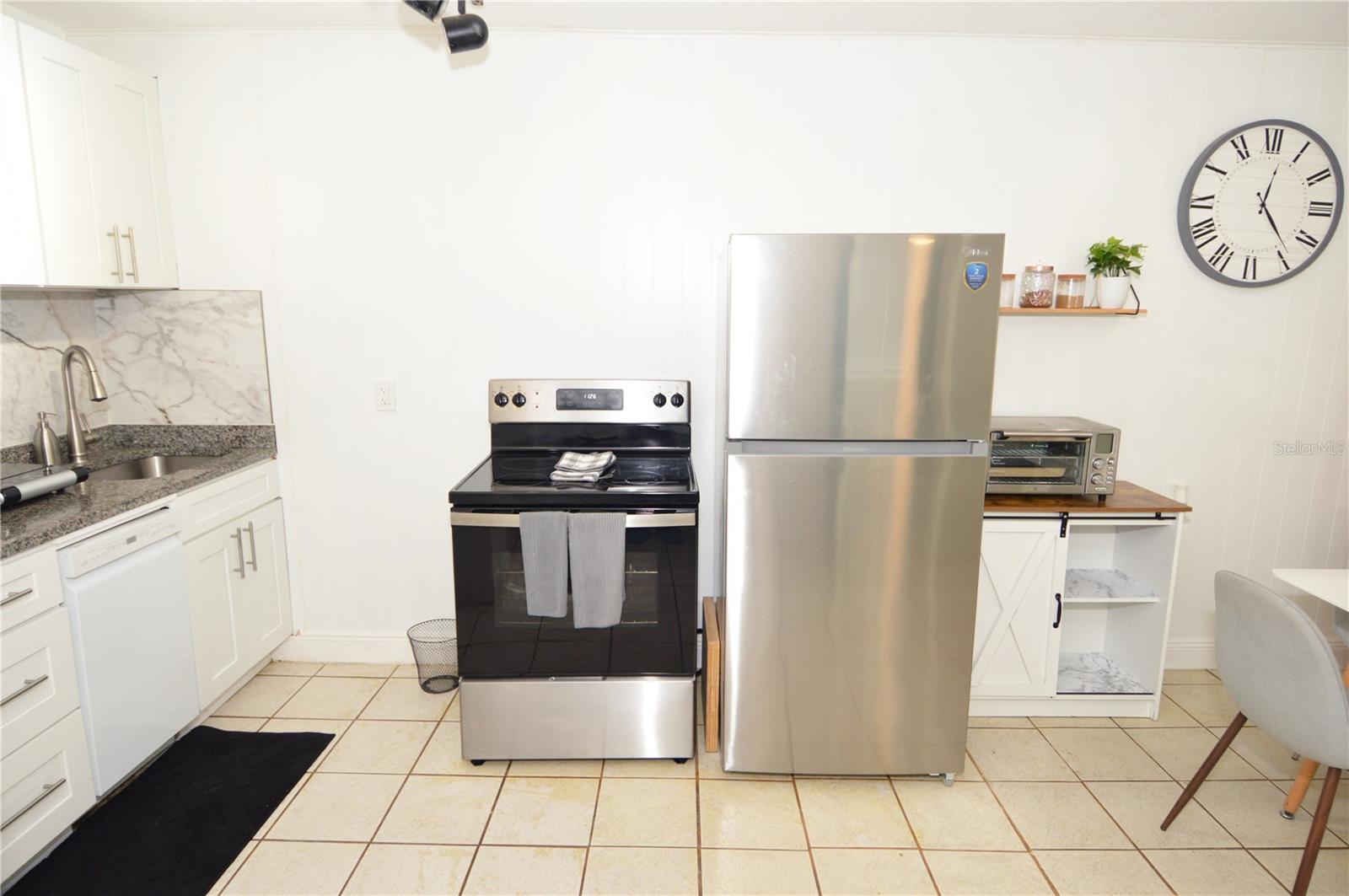 156 146TH AVE E #A — photo 12