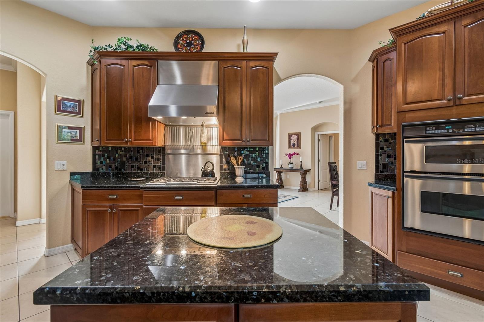 566 PLANTERS MANOR WAY — photo 18