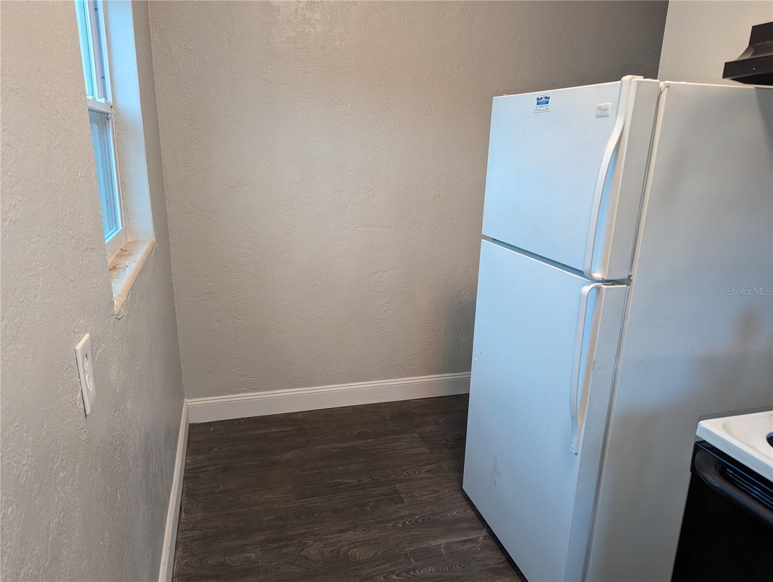 2000 QUEENSBORO AVE S #A — photo 20