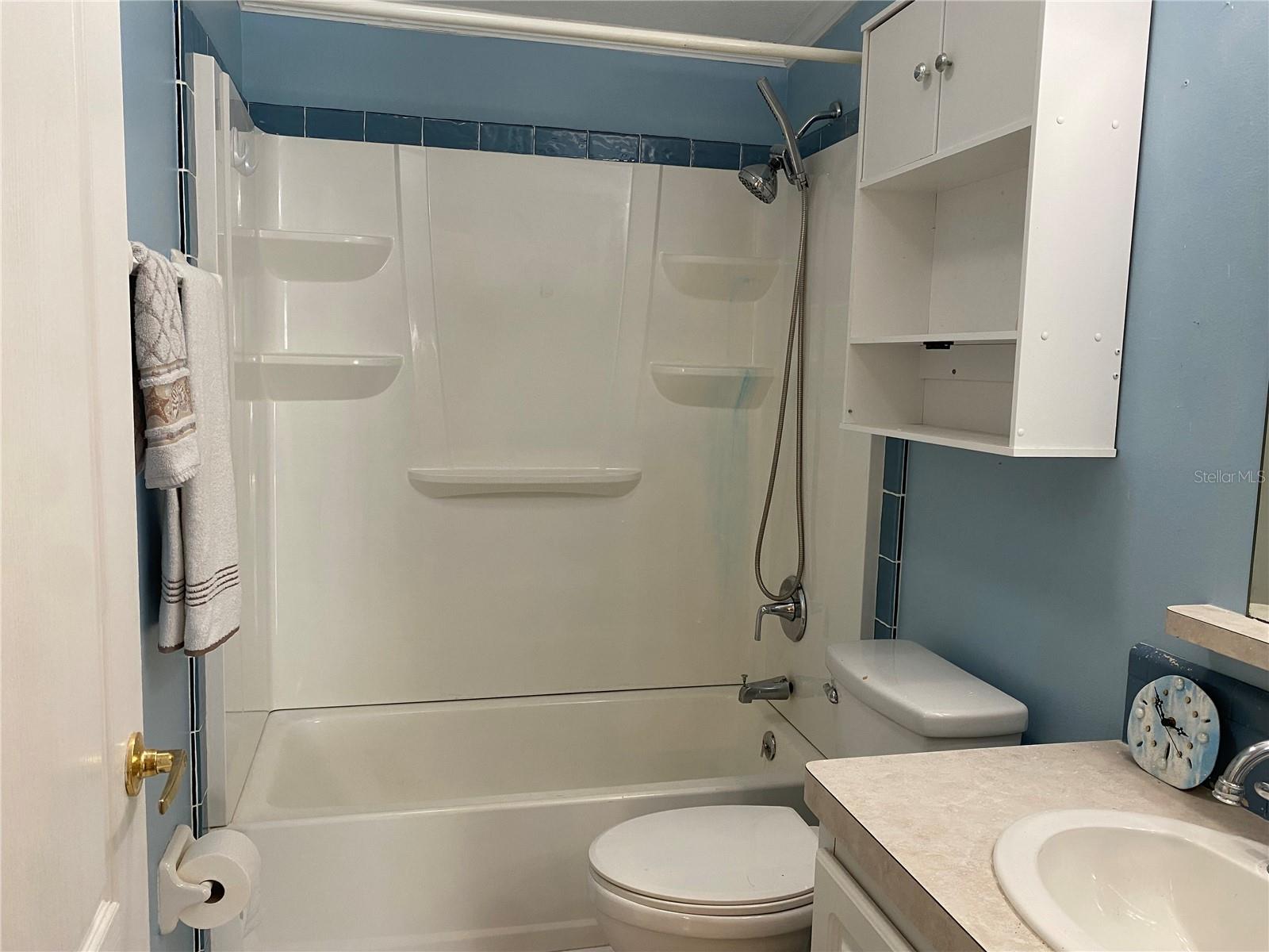 724 BLACKBURN BLVD — photo 11