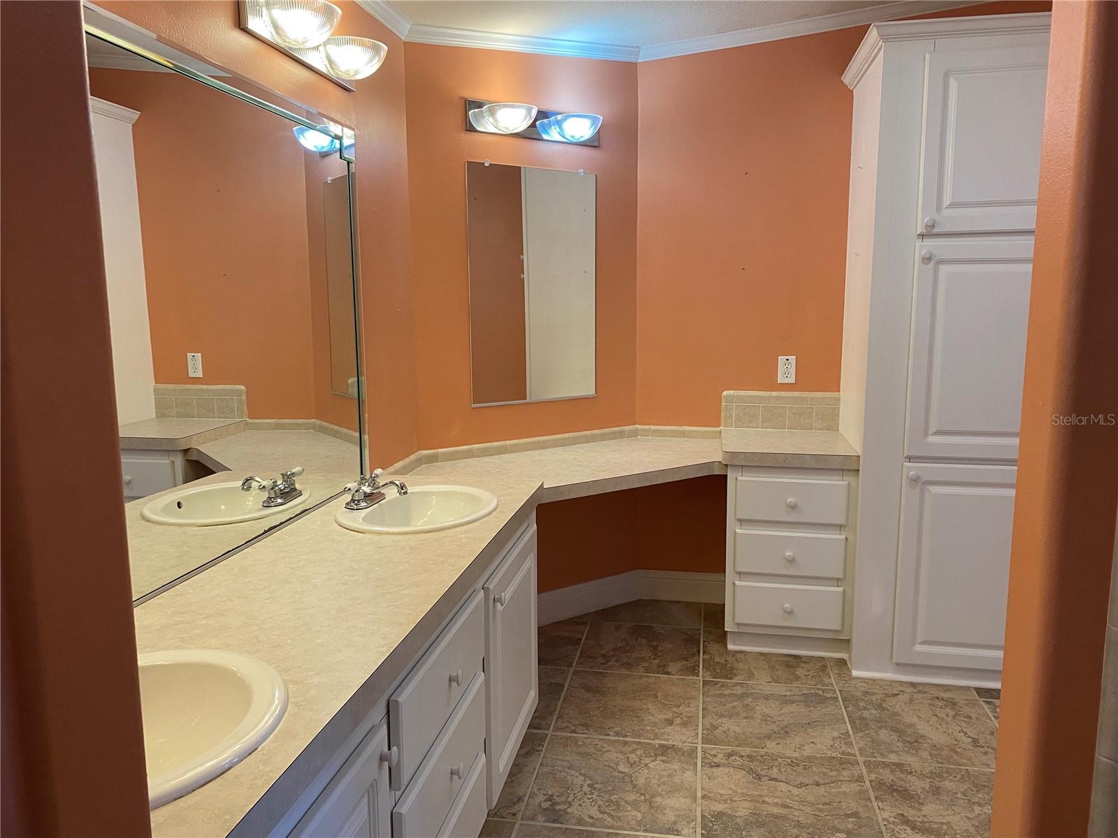 724 BLACKBURN BLVD — photo 15