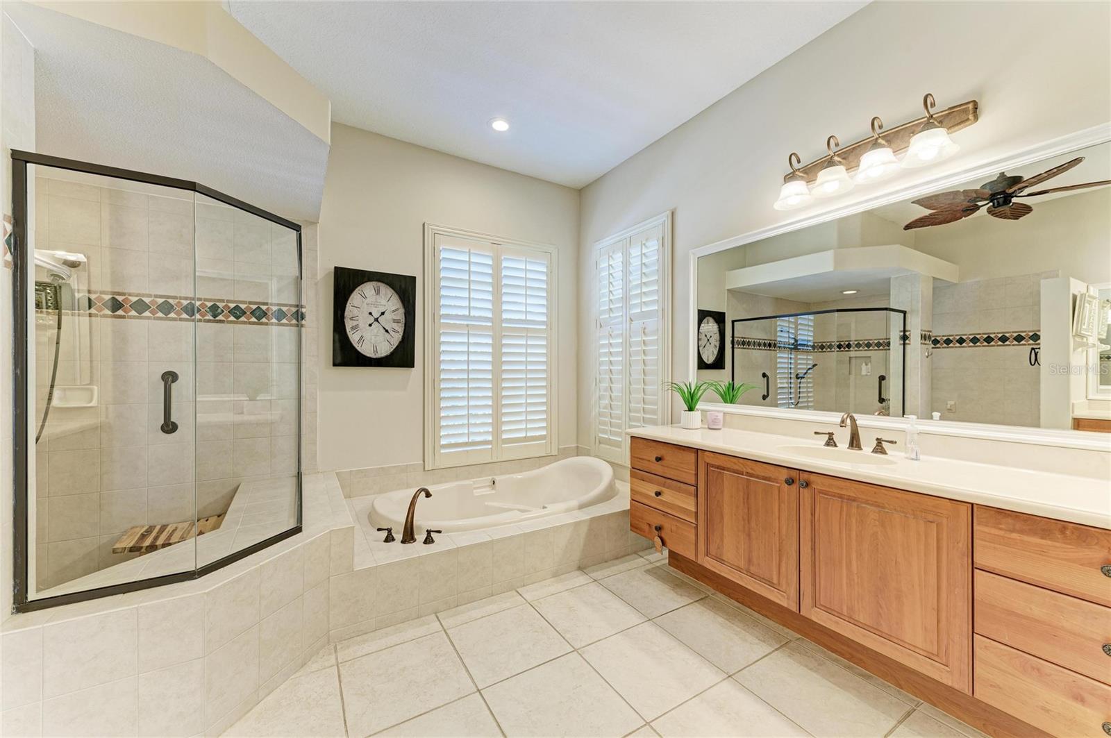 2337 LITTLE COUNTRY RD — photo 35