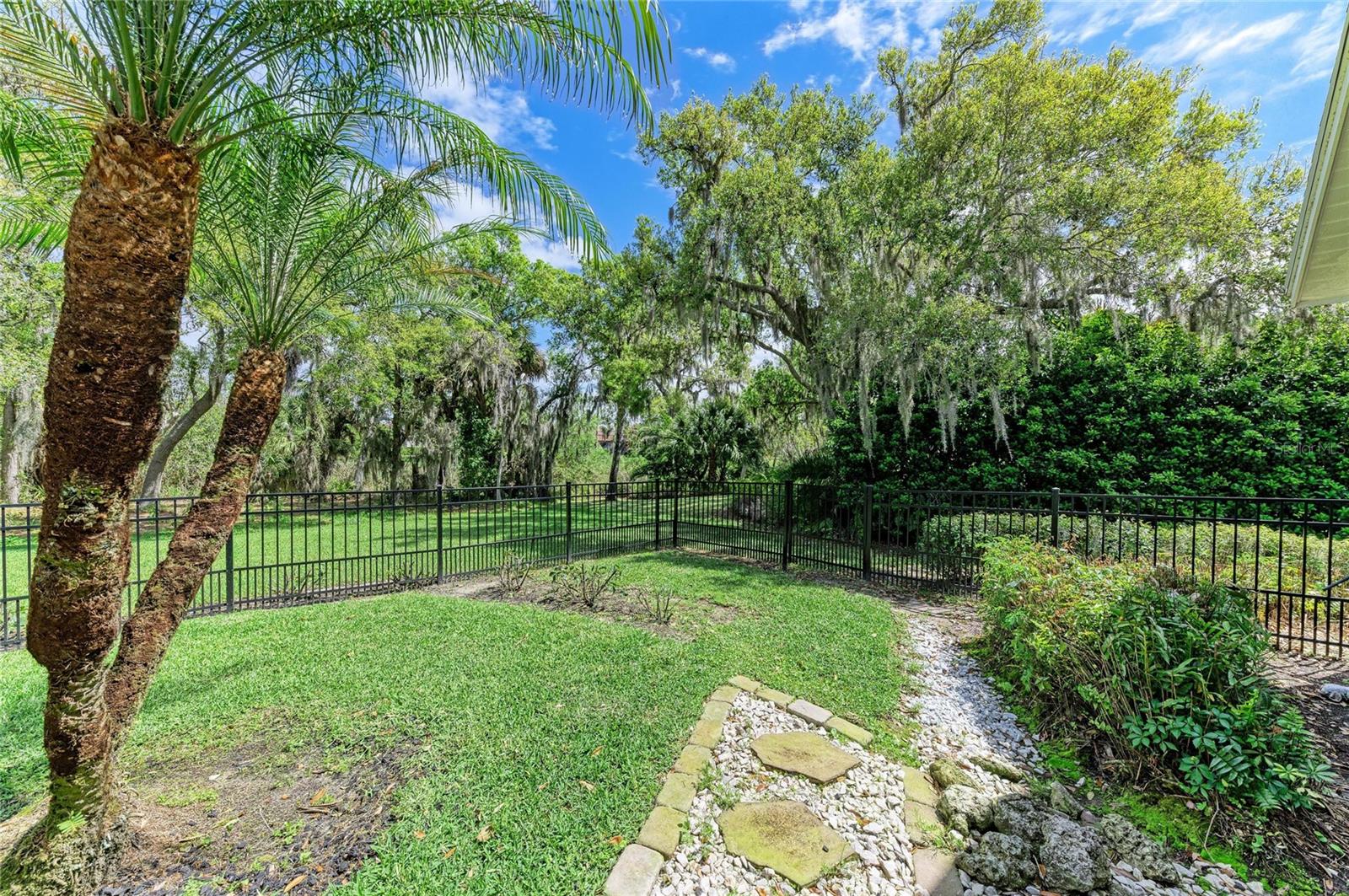 2337 LITTLE COUNTRY RD — photo 55