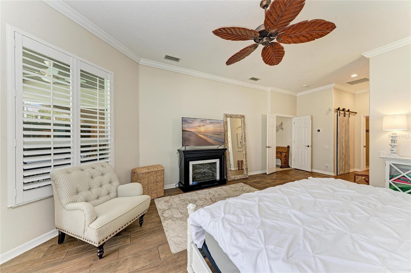2337 LITTLE COUNTRY RD — photo 34