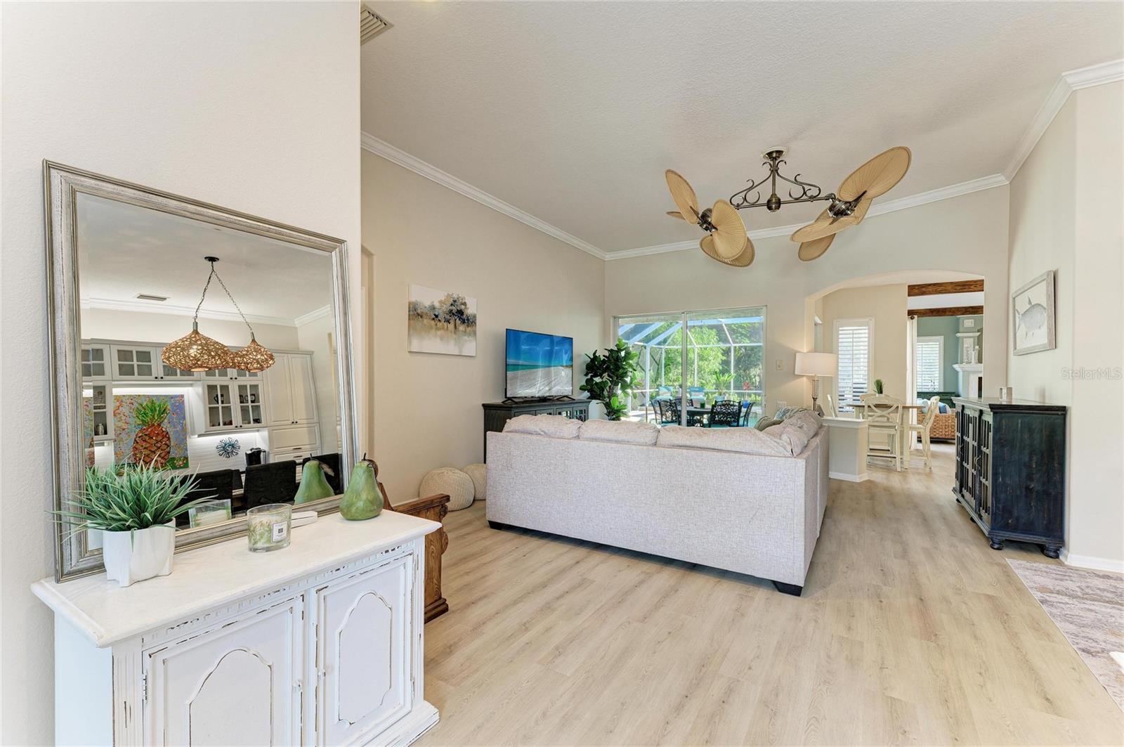 2337 LITTLE COUNTRY RD — photo 10