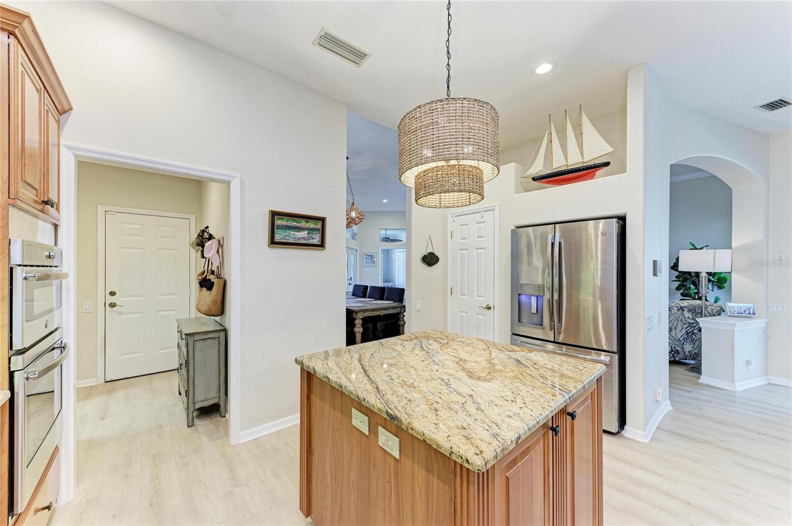 2337 LITTLE COUNTRY RD — photo 23