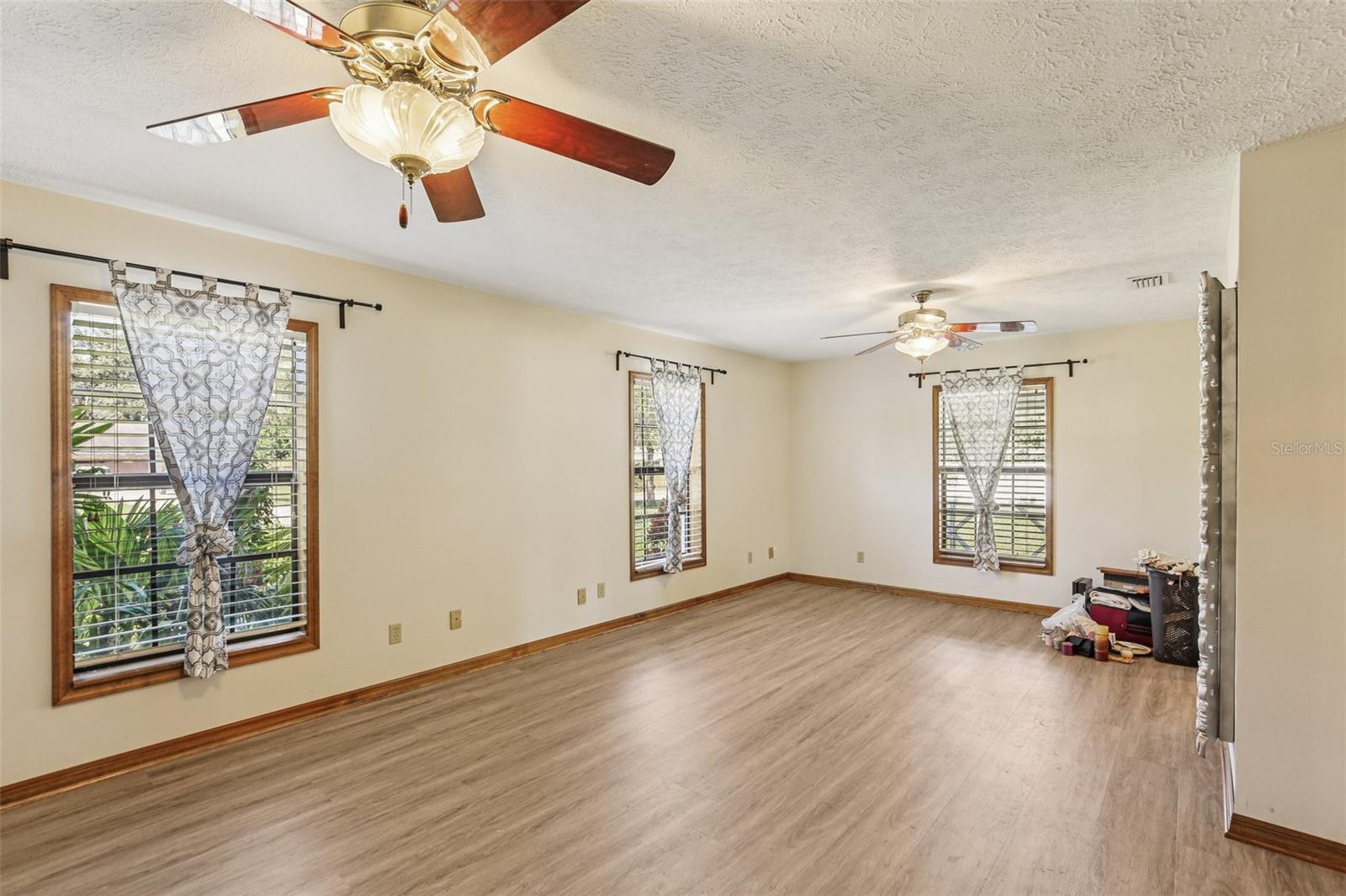 7004 DUSTY RD — photo 16