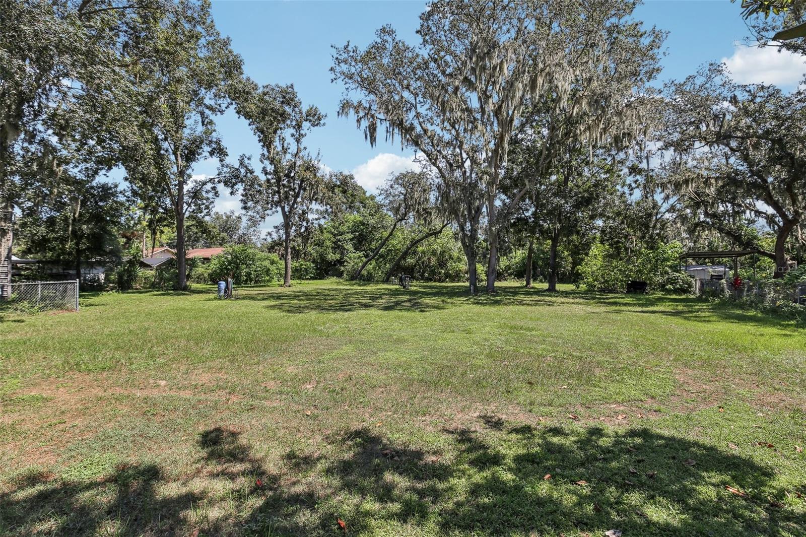 7004 DUSTY RD — photo 36
