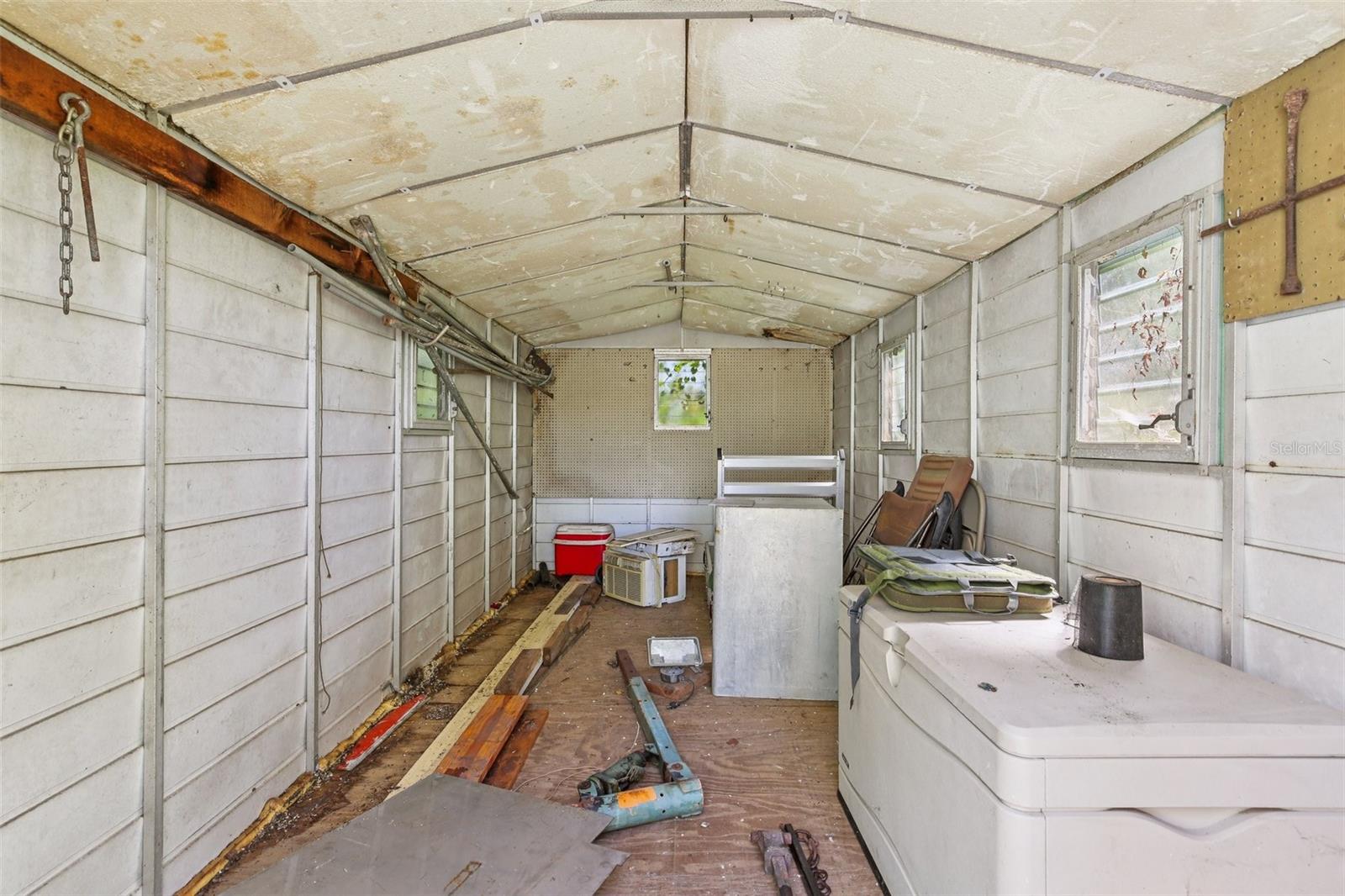 7004 DUSTY RD — photo 32