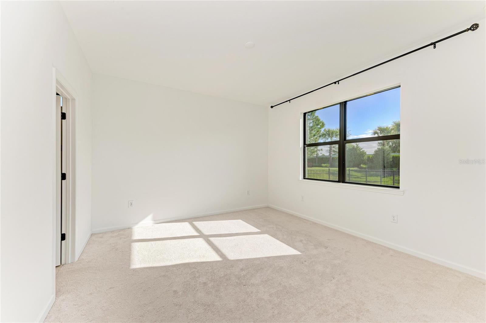 5637 SILVERSIDE PINE CT — photo 26