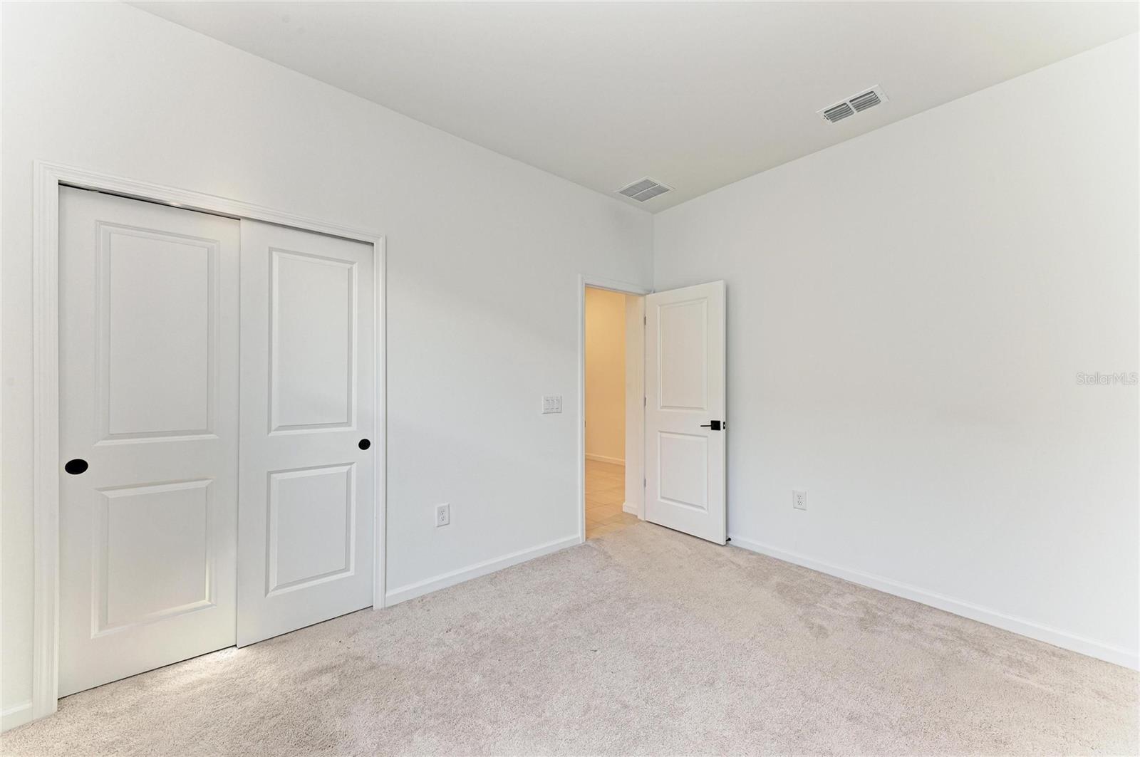 5637 SILVERSIDE PINE CT — photo 37