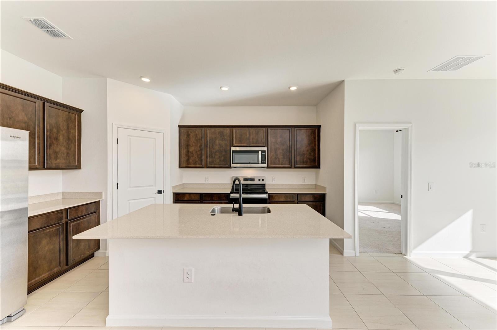 5637 SILVERSIDE PINE CT — photo 19