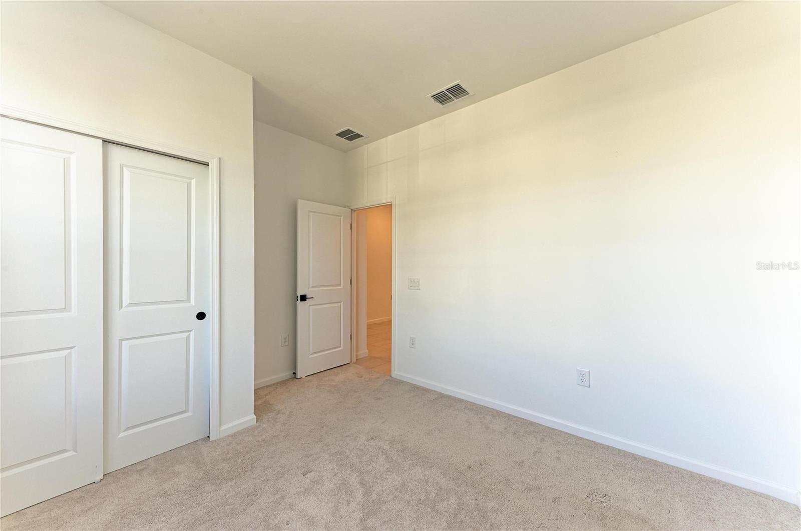 5637 SILVERSIDE PINE CT — photo 34