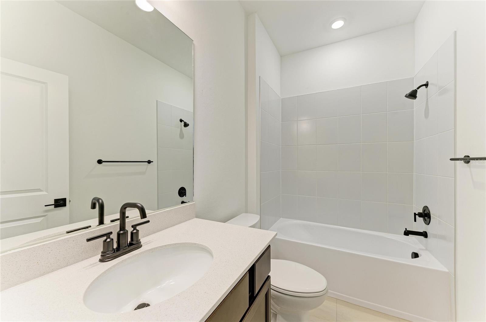 5637 SILVERSIDE PINE CT — photo 35
