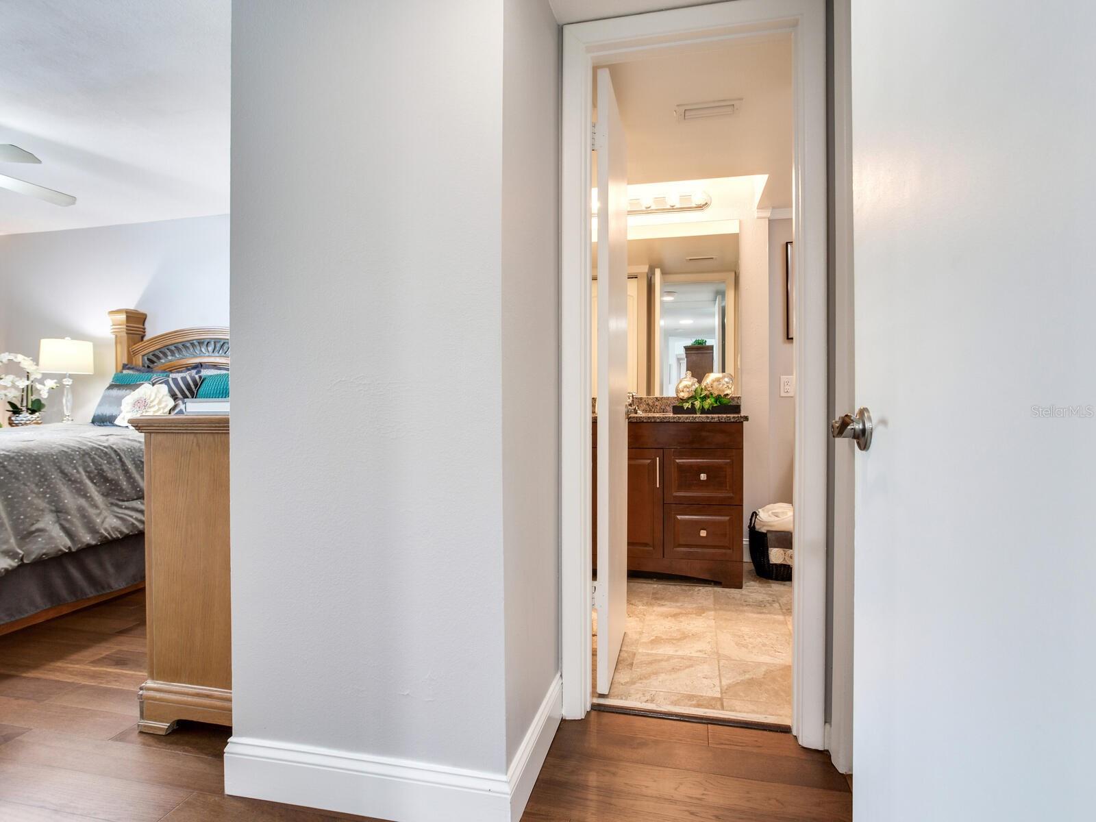 660 ISLAND WAY #202 — photo 31