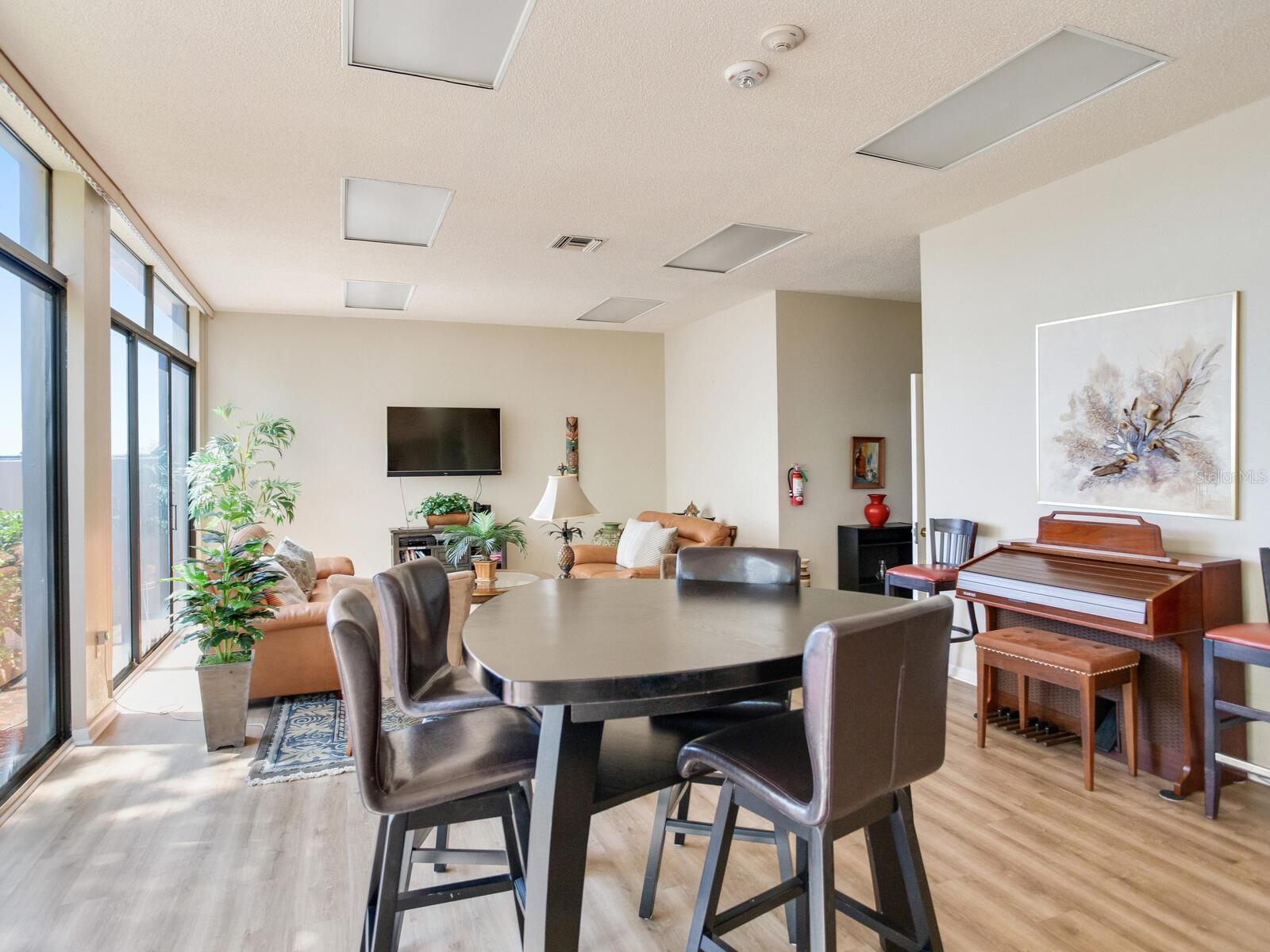 660 ISLAND WAY #202 — photo 47