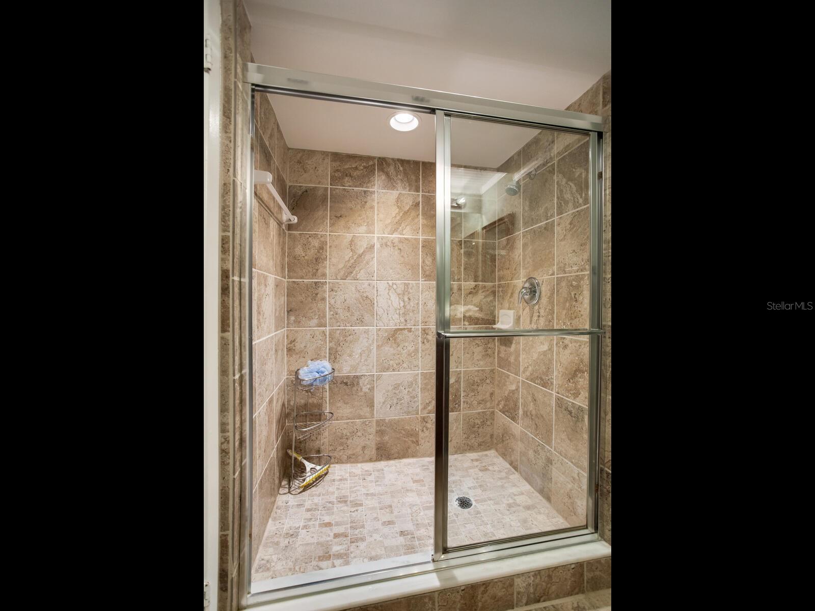 660 ISLAND WAY #202 — photo 30