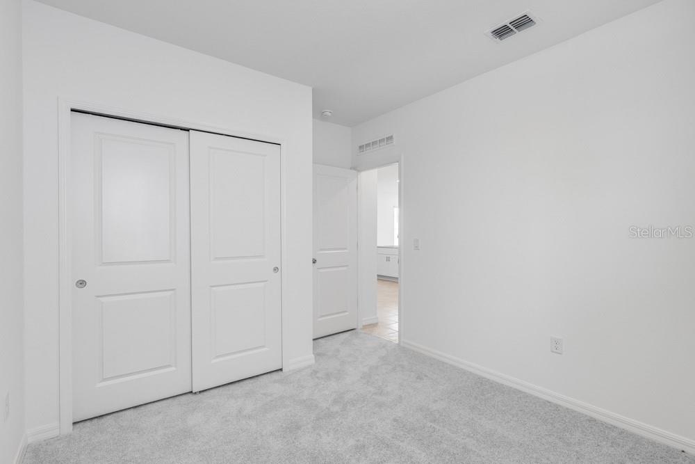 13836 SHELLMORE AVE — photo 14