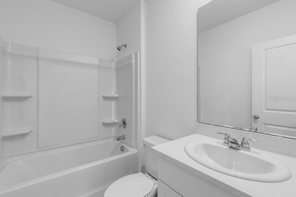 13836 SHELLMORE AVE — photo 23