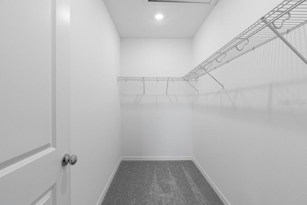 13836 SHELLMORE AVE — photo 19