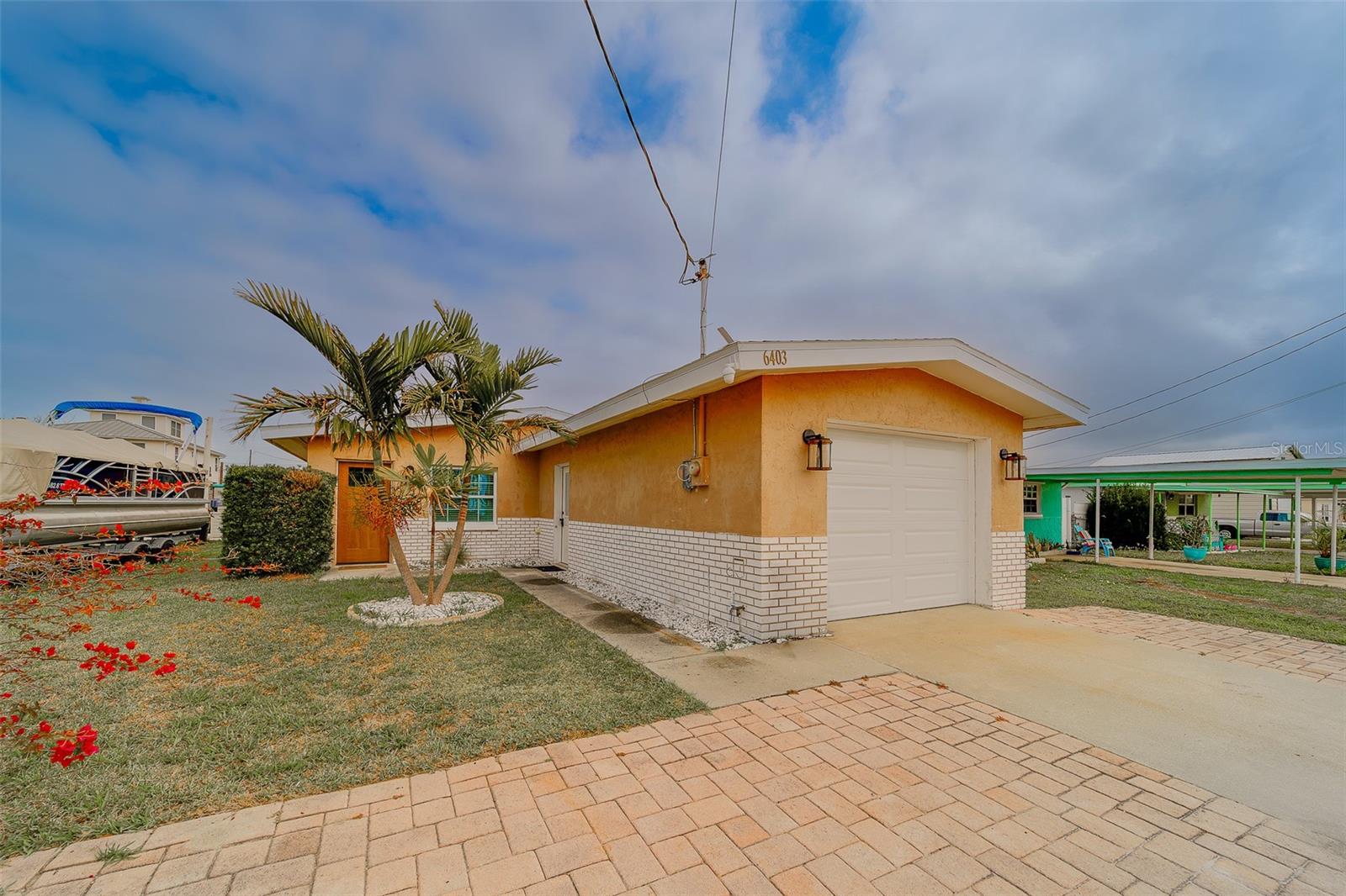 6403 LONNIE LEE LN — photo 53