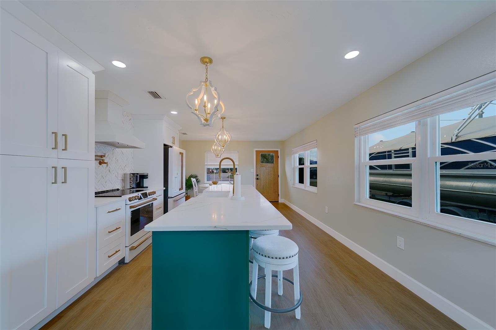 6403 LONNIE LEE LN — photo 11