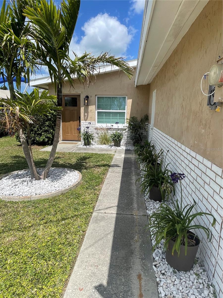 6403 LONNIE LEE LN — photo 81
