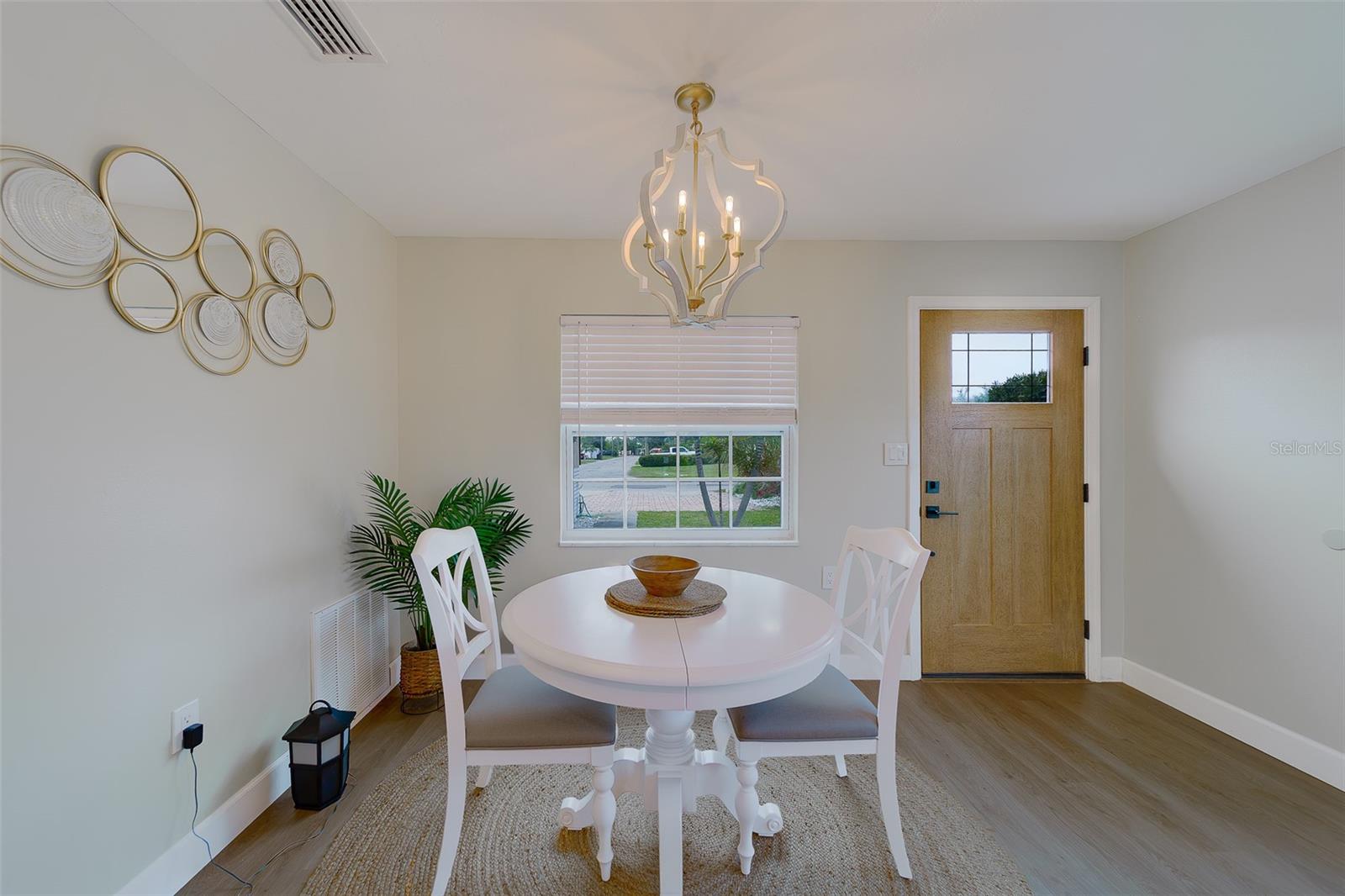 6403 LONNIE LEE LN — photo 16