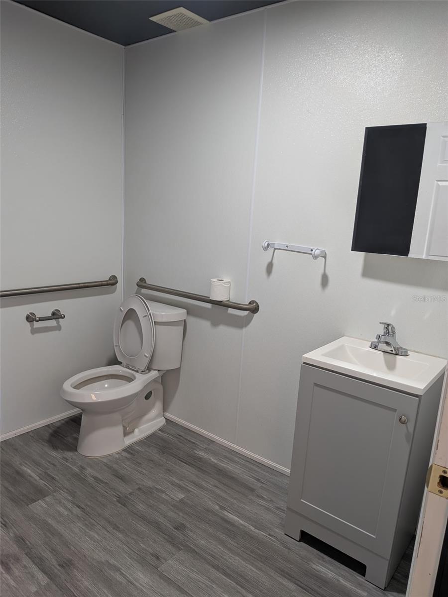 5630 PARK BLVD N #A & B — photo 7