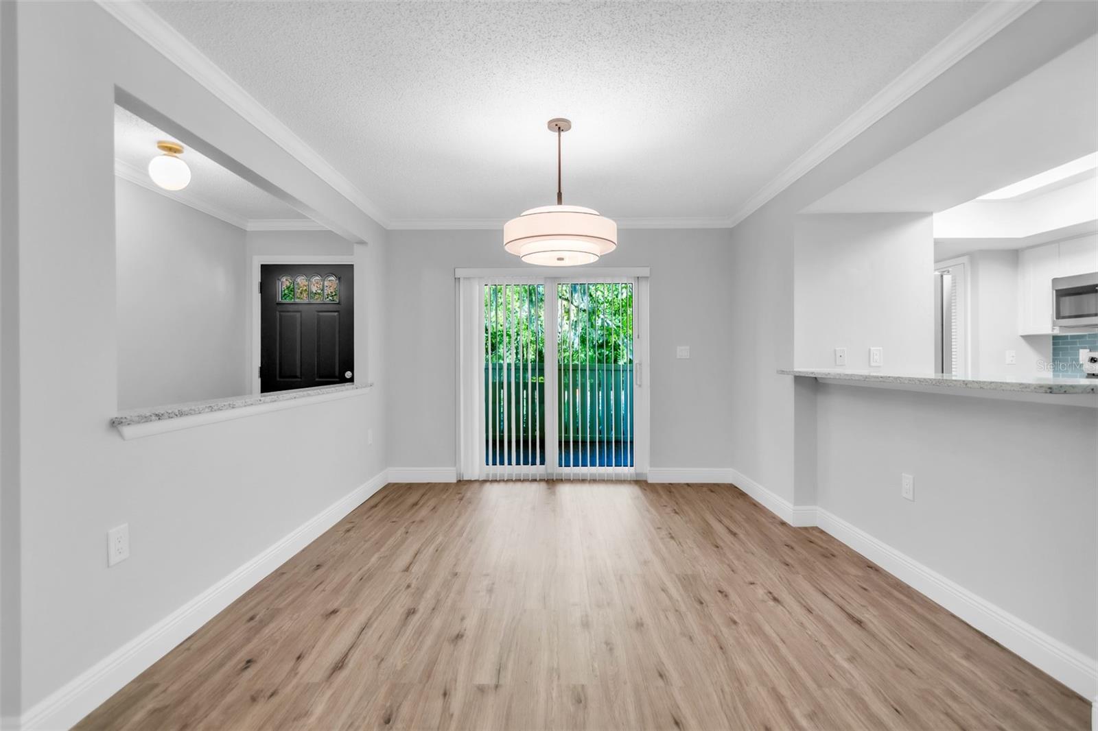 600 S WOODLANDS DR — photo 6