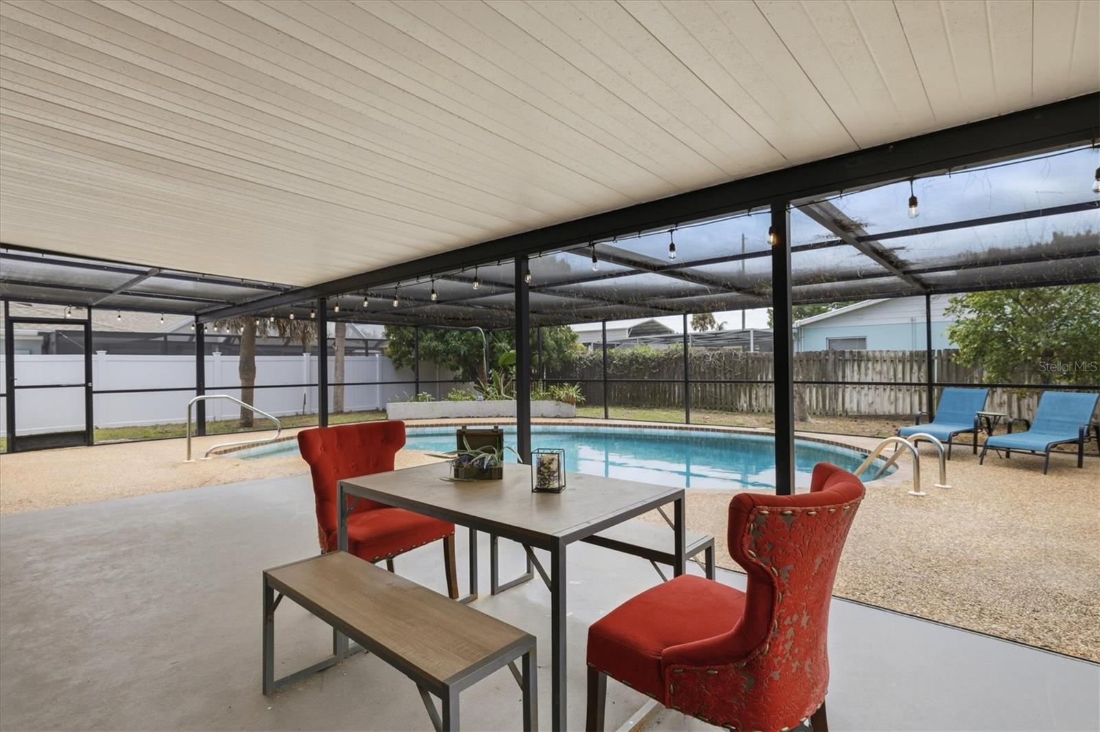 3310 SIESTA DR — photo 32