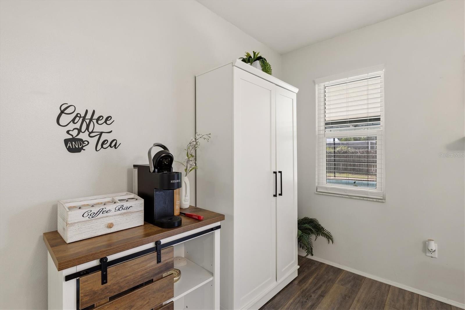 3310 SIESTA DR — photo 18