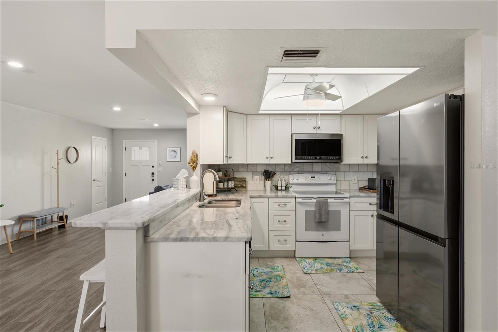 3310 SIESTA DR — photo 14