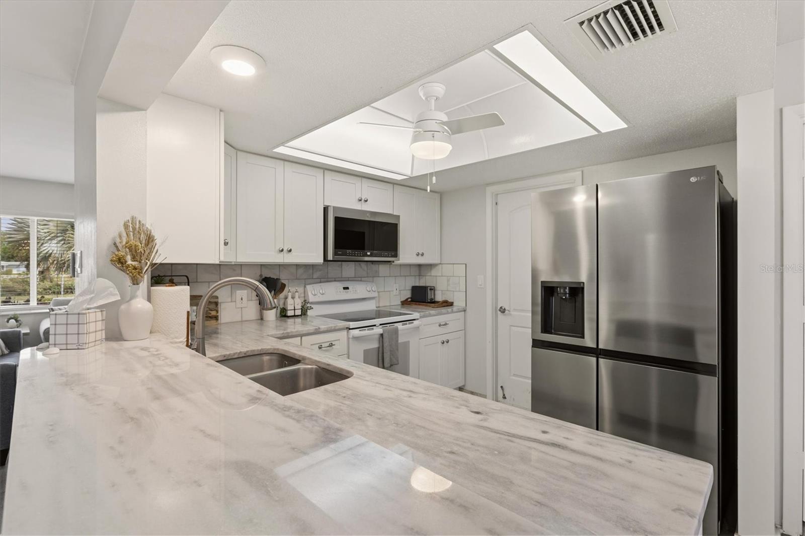 3310 SIESTA DR — photo 13