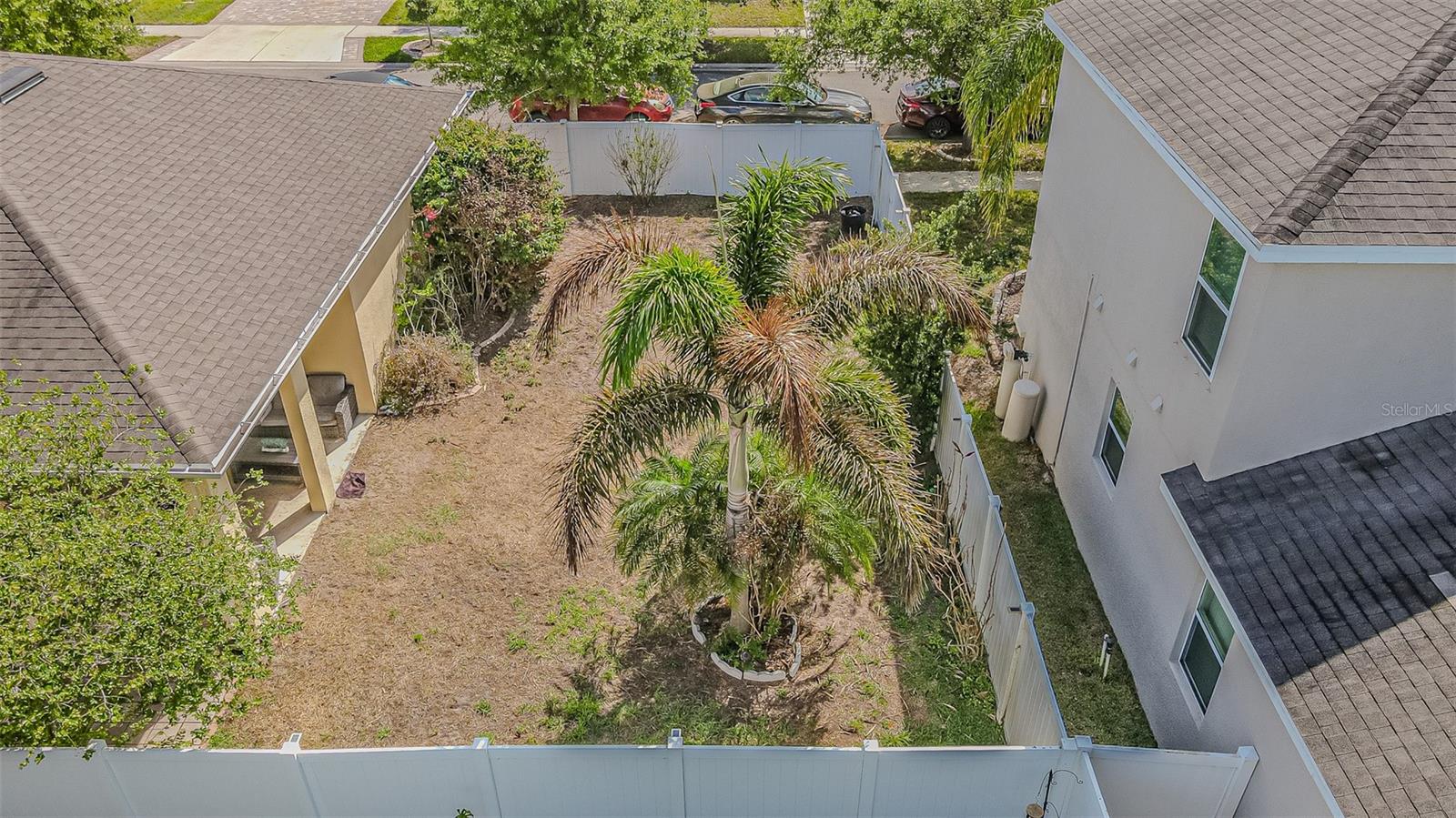 10627 SCENIC HOLLOW DR — photo 25