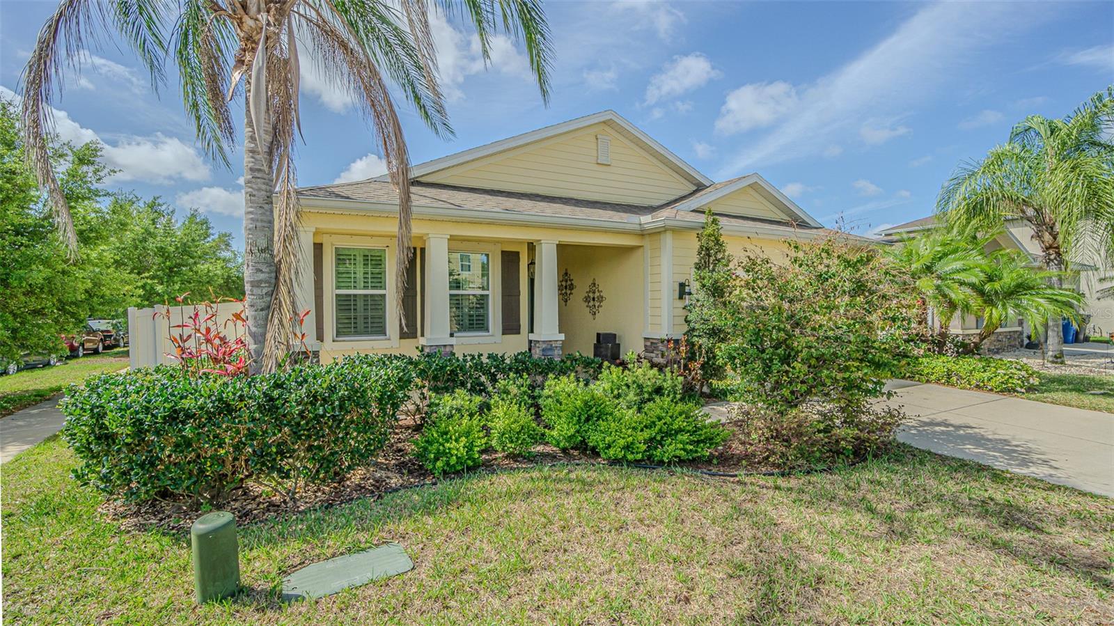 10627 SCENIC HOLLOW DR — photo 21