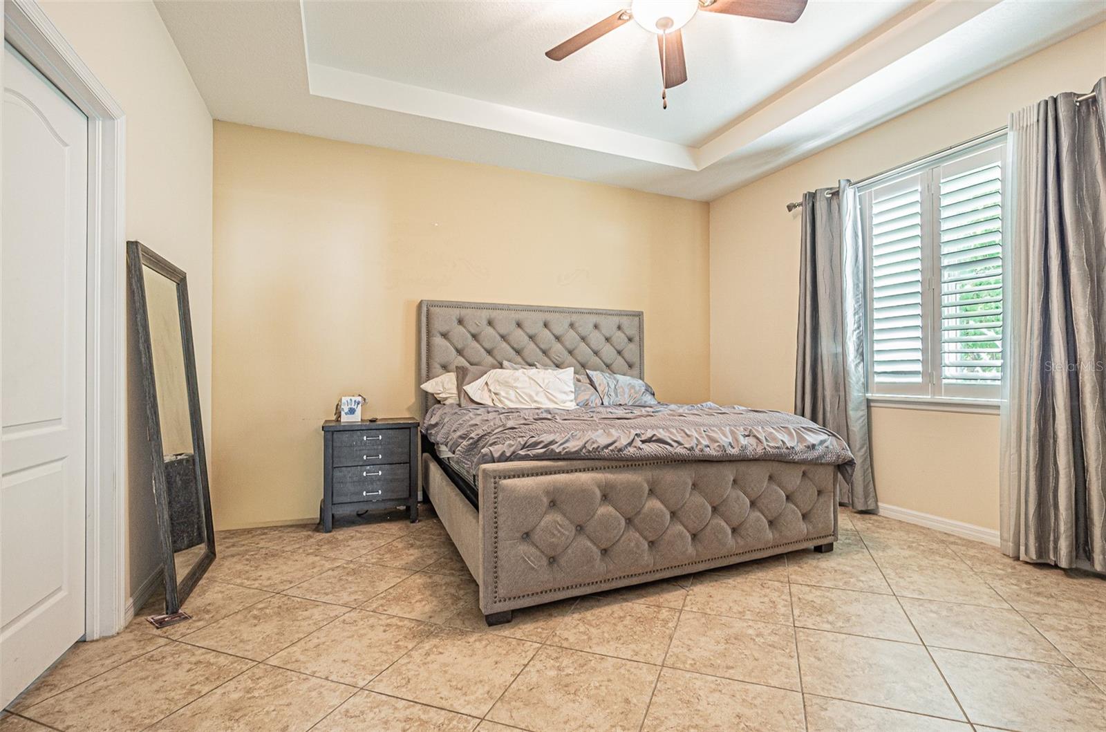 10627 SCENIC HOLLOW DR — photo 13