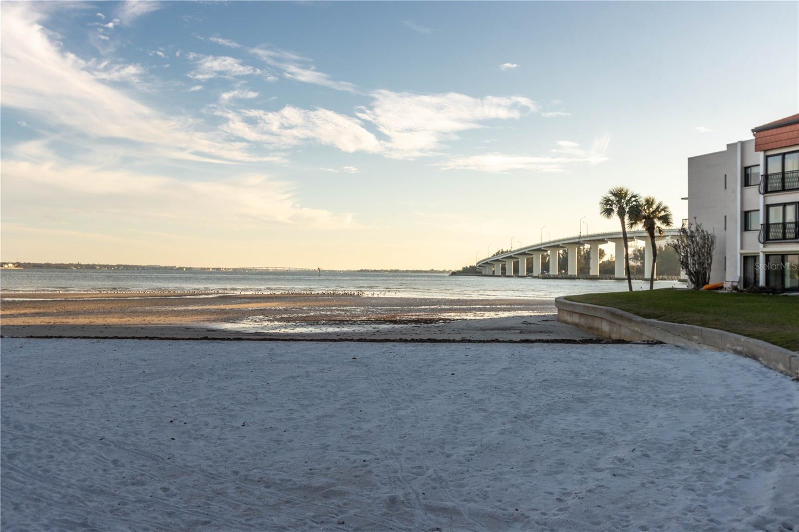 830 S GULFVIEW BLVD #501 — photo 31