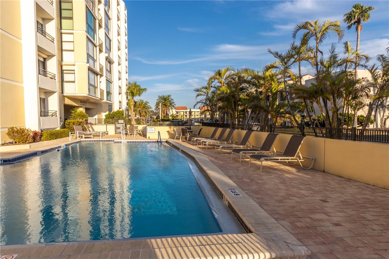 830 S GULFVIEW BLVD #501 — photo 8