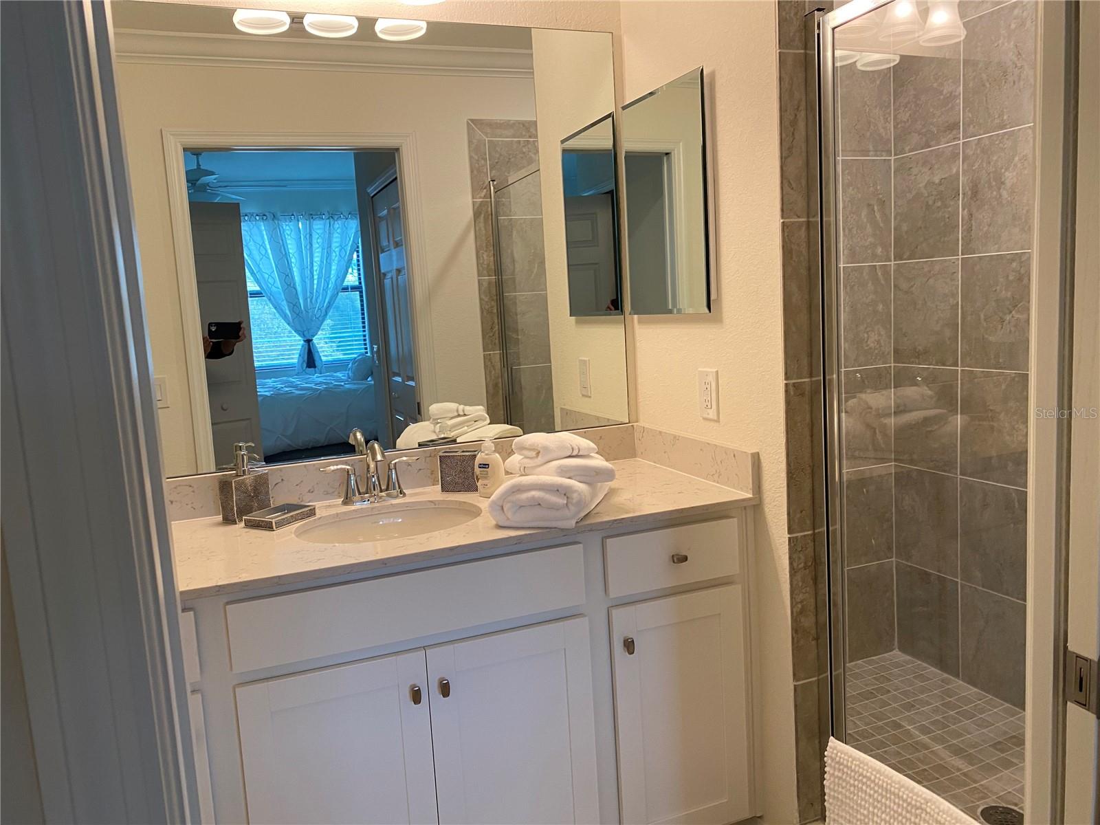 17510 GAWTHROP DR #208 — photo 18