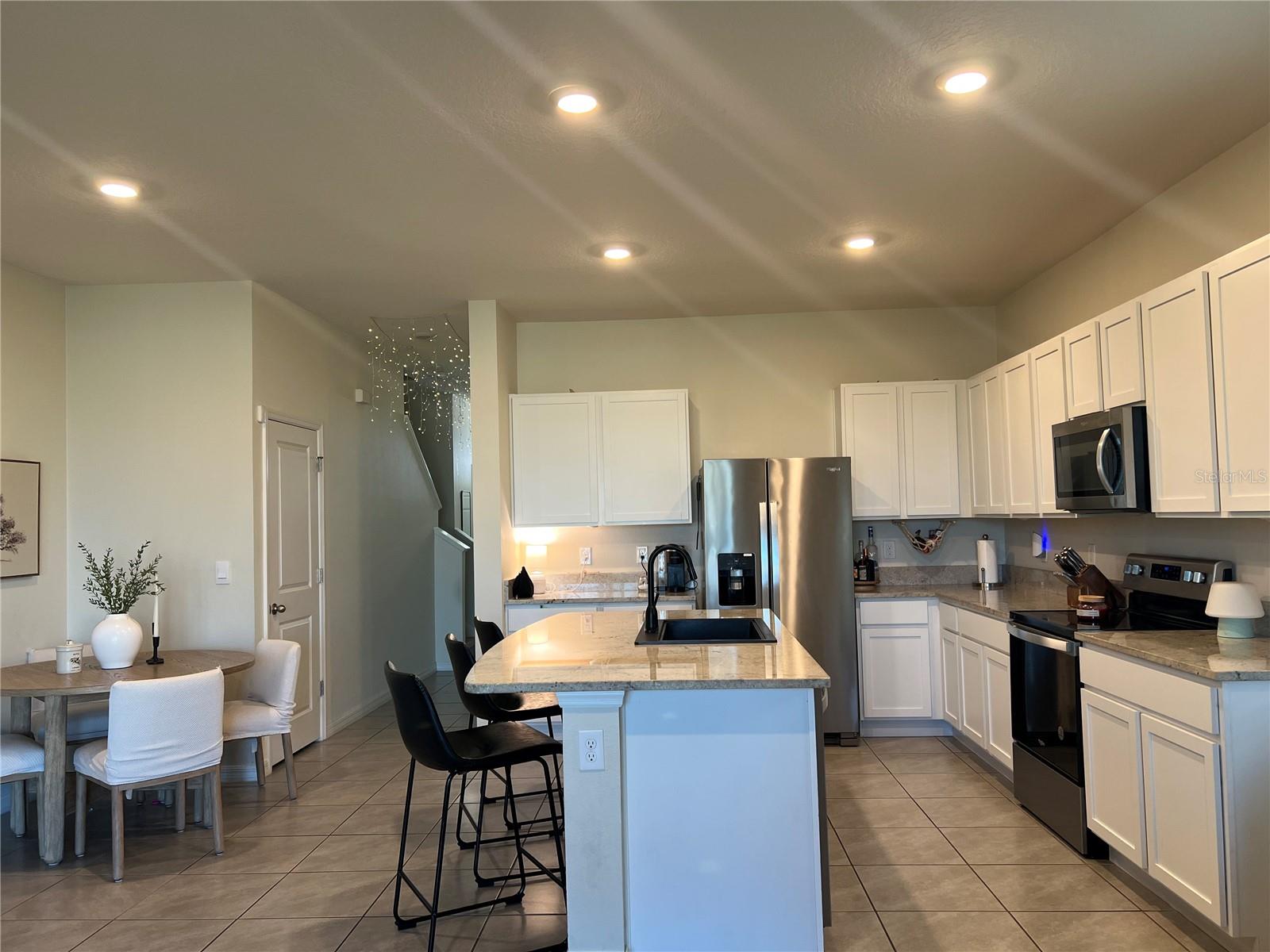 184 MANGROVE SHADE CIR — photo 6