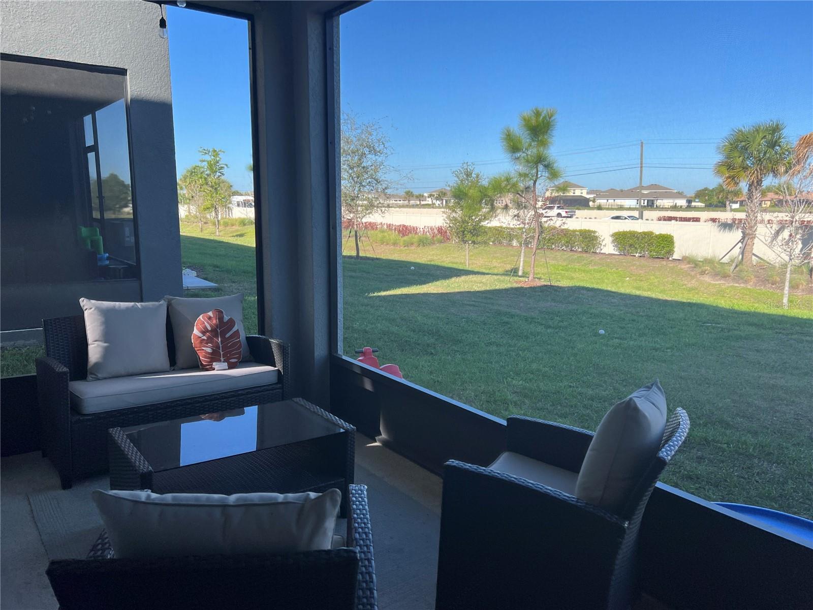 184 MANGROVE SHADE CIR — photo 25