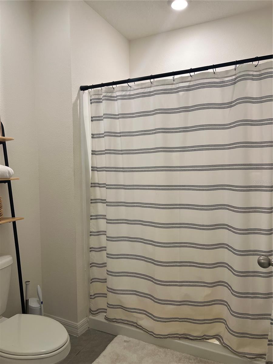 184 MANGROVE SHADE CIR — photo 18