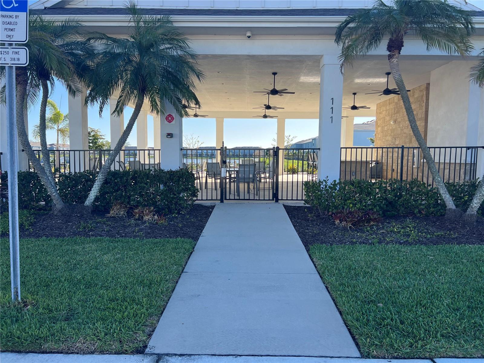 184 MANGROVE SHADE CIR — photo 32