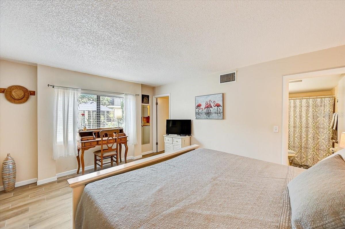 722 S BLVD OF THE PRESIDENTS #105 — photo 11